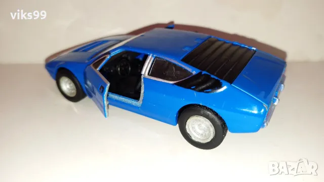 1970 Lamborghini Urraco P250 Maisto - Мащаб 1:37, снимка 3 - Колекции - 49449897