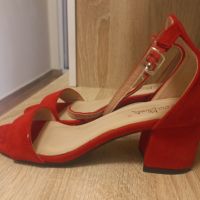 Дамски нови сандали от велур, снимка 3 - Сандали - 45195212