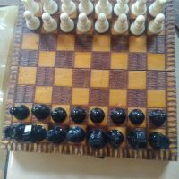 Дървен туристически шах, снимка 2 - Шах и табла - 45370201