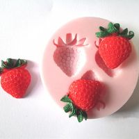 Силиконов молд 3 ягоди за декорация на торта , фондан , лед , шоколад , ягода, снимка 1 - Форми - 45285407
