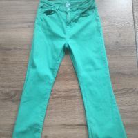 Дамски зелен панталон еластичен , снимка 1 - Панталони - 45481087