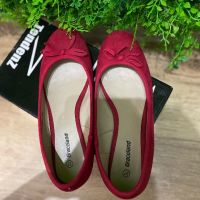 Червени балерини , снимка 4 - Дамски ежедневни обувки - 45118204