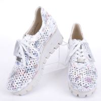 СЕЗОН'24! Дамски обувки от естествена кожа на платформа, снимка 2 - Дамски ежедневни обувки - 45191751