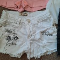 За лятото-къси панталонки , снимка 4 - Детски панталони и дънки - 45205949