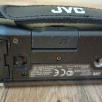 Видеокамера JVC everio, снимка 11 - Камери - 45452443