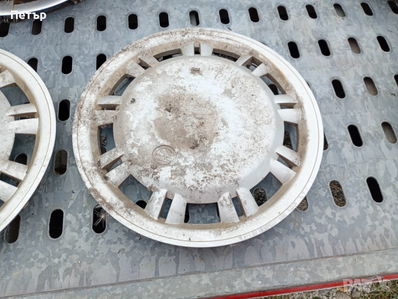 2 броя тасове 15ски за фолцваген транспортер Т4 701601147A, снимка 1