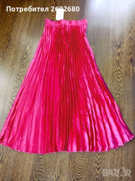 Нова с етикет плисирана пола S/М, снимка 1