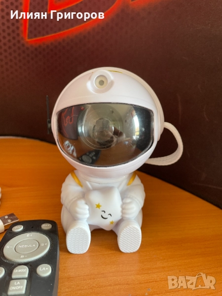 LED звездно небе лампа Astronaut, снимка 1
