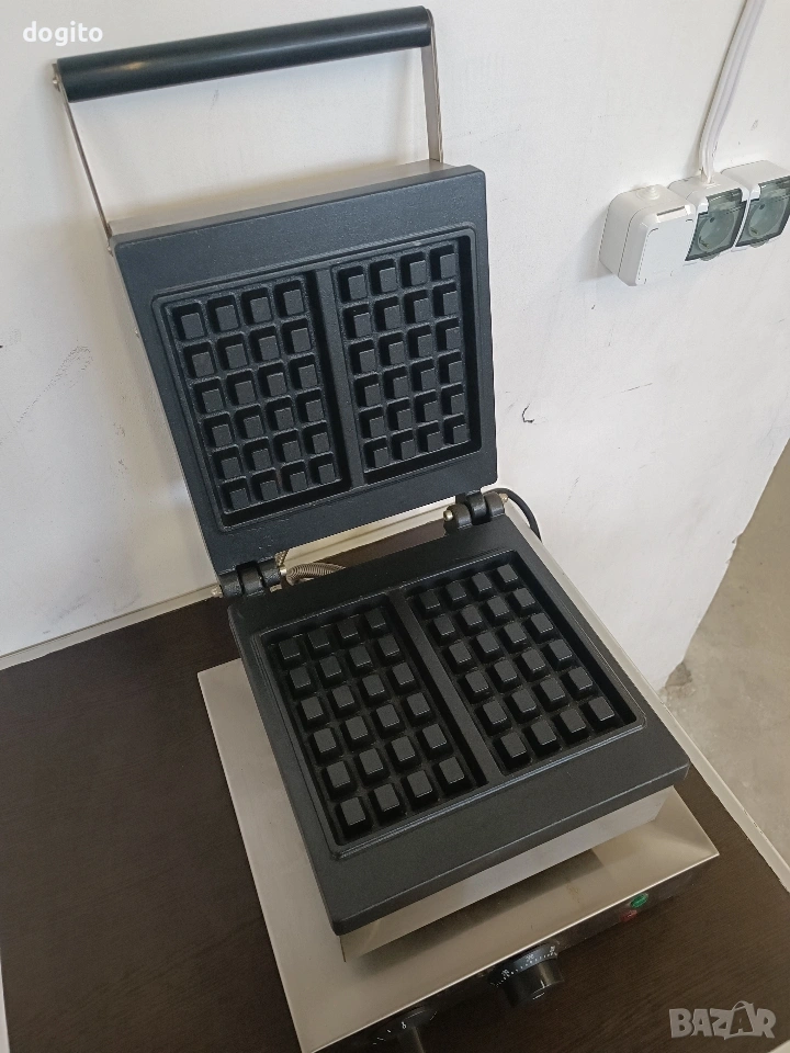 Професионален гофретник за две Белгийски гофрети, снимка 1