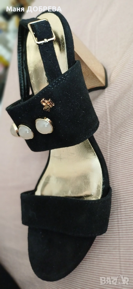 Продавам официални сандали., снимка 1