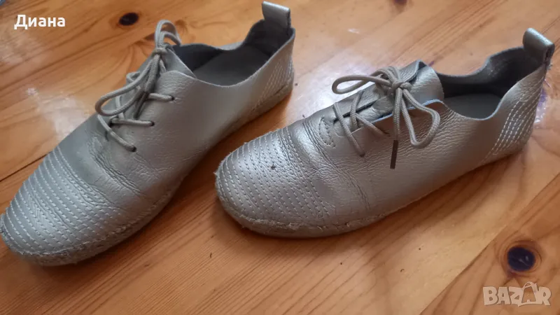 Кожени обувки в златисто, снимка 1