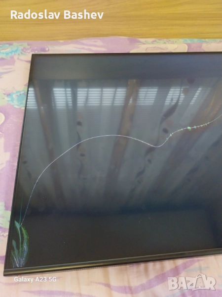 SAMSUNG QE50Q60TAU-СЧУПЕН ДИСПЛЕЙ!, снимка 1