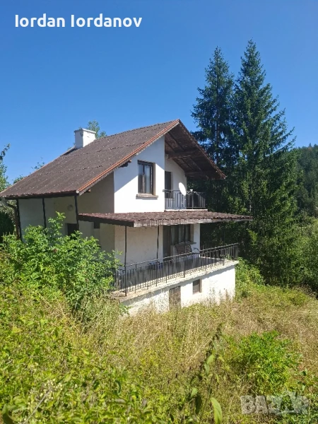 Недвижими имоти "Гарант" продава вила в с. Станьовци, община Брезник. , снимка 1