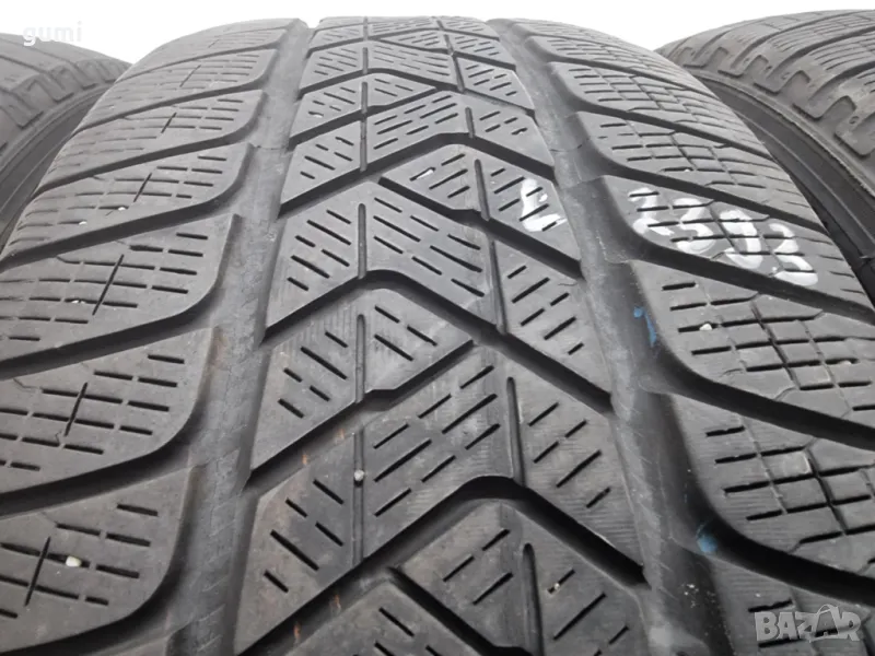 4бр зимни гуми 235/60/18 PIRELLI L02393 , снимка 1