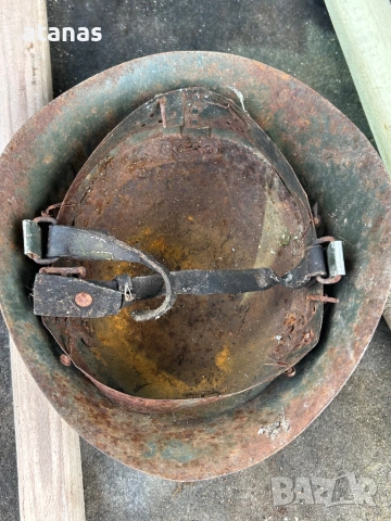 Стара каска, снимка 3 - Антикварни и старинни предмети - 53607198