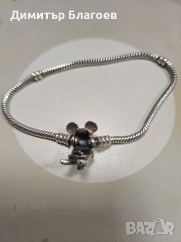 Disney x Pandora Moments Pavé Minnie Mouse Clasp Snake Chain, снимка 2 - Гривни - 53251140