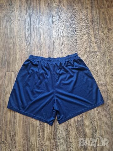 Страхотни мъжки къси шорти NIKE размер 2XL , снимка 2 - Къси панталони - 45870091