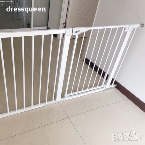 4502 Метална предпазна врата за бебета и малки деца – Ш x В: 82-89 x 76 см, Бяла, снимка 6 - Други стоки за дома - 53902494