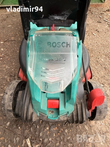 Bosch Rotak 32-Li 36V акумулаторна косачка, снимка 3 - Градинска техника - 52548005