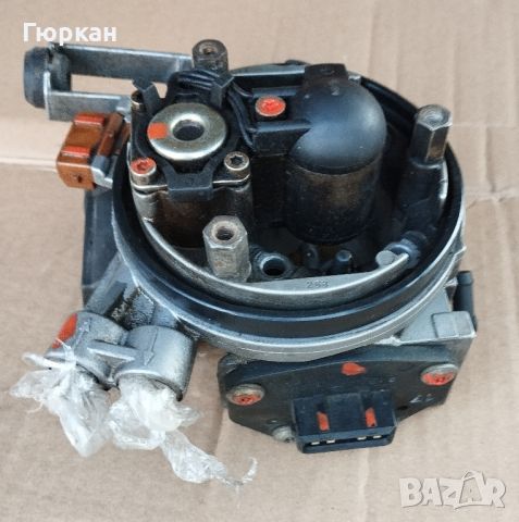 VW  1.8  Карбуратор , снимка 15 - Части - 46529190