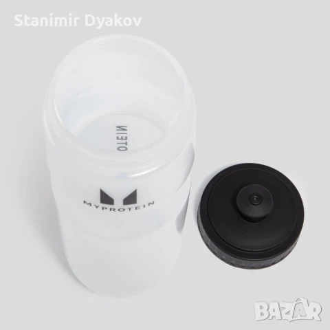 Myprotein Пластмасов шейкър + Спортна бутилка за вода- прозрачен/черен , снимка 8 - Фитнес уреди - 50589972