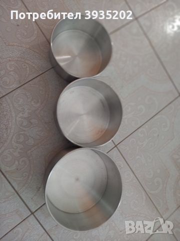 Алуминиеви  кръгли тави комплект, снимка 1 - Съдове за готвене - 45222173