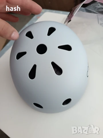 Детска унисекс каска Momi Mimi, сива, 47-58, снимка 6 - Аксесоари за велосипеди - 50886552