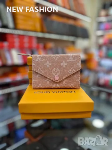 Дамски Портмонета с Кутия LOUIS VUITTON , снимка 6 - Портфейли, портмонета - 46878619