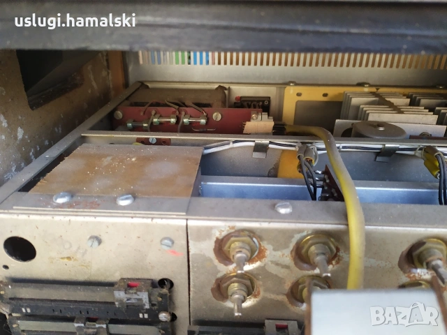 Ретро усилвател Vermona, снимка 7 - Ресийвъри, усилватели, смесителни пултове - 53987264