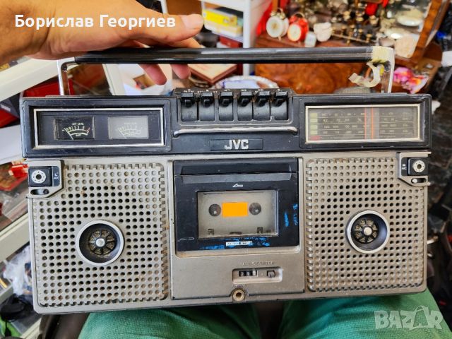 Касетофон JVC RC-717L, снимка 1 - Радиокасетофони, транзистори - 46371917