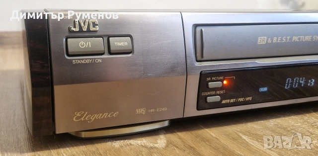 Видео плеър JVC HR-E249 VHS, снимка 8 - Плейъри, домашно кино, прожектори - 54162729