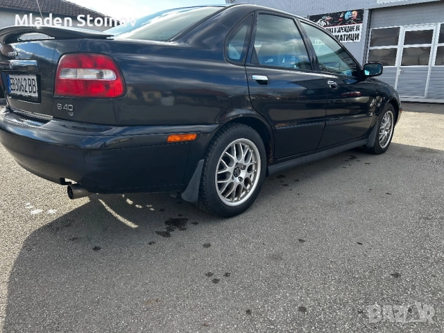Volvo s40 1.8i десен волан, снимка 4 - Автомобили и джипове - 52998586