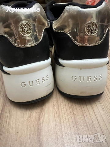 Маратонки Guess , снимка 4 - Маратонки - 51884124