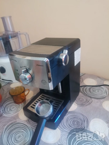 Кафемашина Saeco poemia , снимка 4 - Кафемашини - 54131608