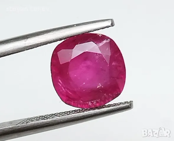 Естесвен рубин в разкошен цвят с перфектна форма и тегло 2.22кт.! Нов!, снимка 6 - Други - 48293260