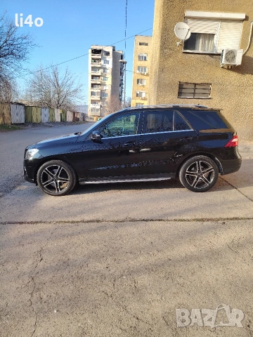 Мерцедес Мл 350 бензин АМГ пакет 2014г , снимка 13 - Автомобили и джипове - 53926842