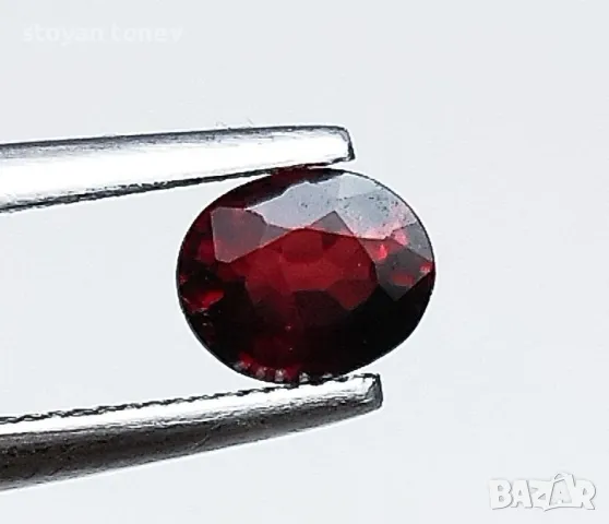 Рядък ненагряван кърваво червен рубин с VS чистота - 0.48кт.! Сертифициран! Нов!, снимка 3 - Други - 50028081