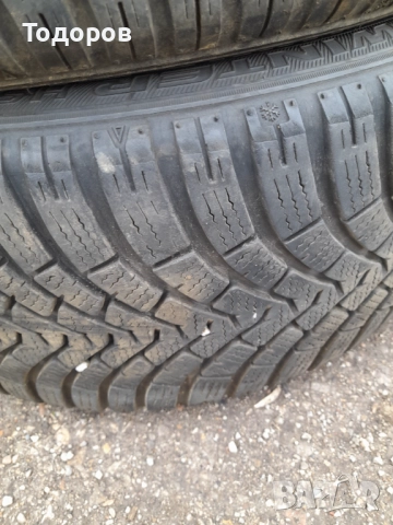 Продава две гуми 215 45 16 цола,Falken, снимка 10 - Гуми и джанти - 52193513