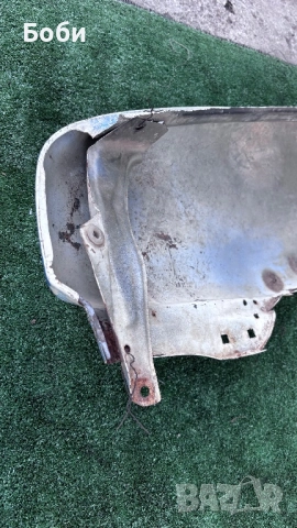 Калник десен Нисан Терано 2, снимка 7 - Части - 51612866