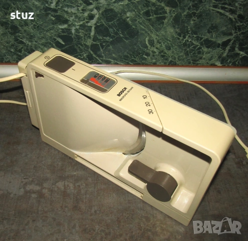 Електрическа машина Bosh, за рязане на колбаси, хляб, зеленчуци, сирена, снимка 5 - Кухненски роботи - 53417972