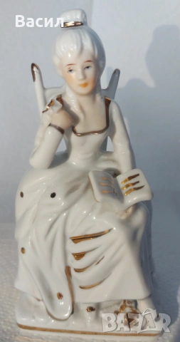 ПОРЦЕЛАНОВА ФИГУРА, снимка 5 - Антикварни и старинни предмети - 54065227