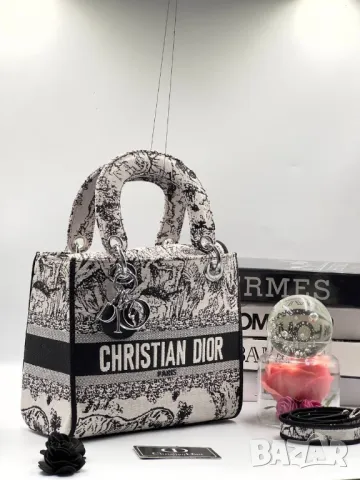 дамски чанти christian dior , снимка 2 - Чанти - 46939883