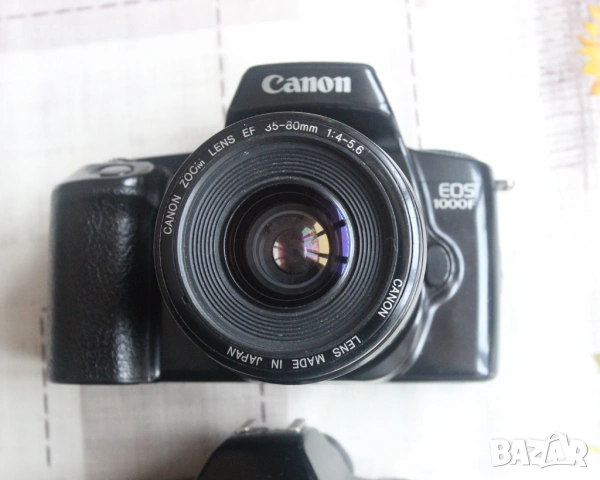 Фотоапарат Canon 1000 с обектив EF 35-80mm f/4-5.6 USM lens, снимка 2 - Фотоапарати - 53185294