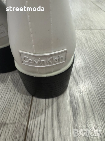 Calvin Klein гумени боти, снимка 3 - Дамски боти - 51970242