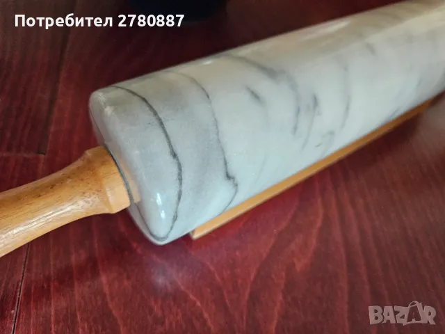 Мраморна точилка с дървена поставка, снимка 2 - Други стоки за дома - 49905059