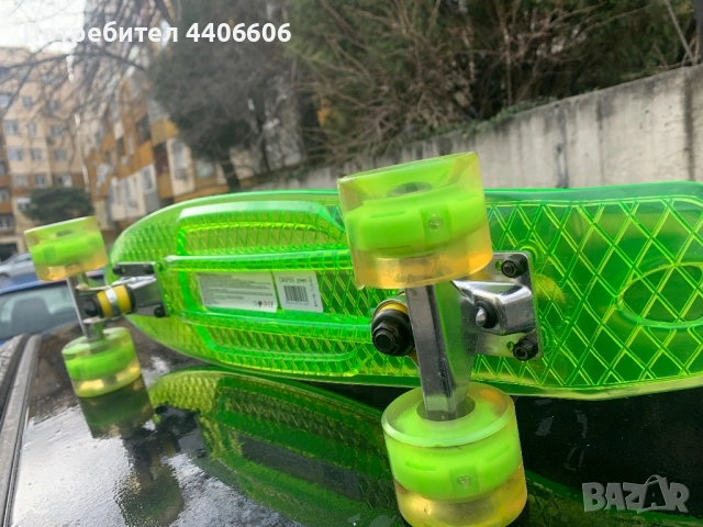 Чисто нов скейтборд , снимка 2 - Скейтборд, ховърборд, уейвборд - 53724836