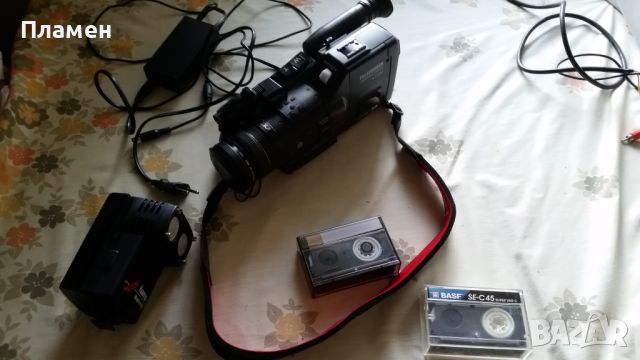 Видеокамера Telefunken A2300 stereo S VHS, снимка 2 - Камери - 46408876