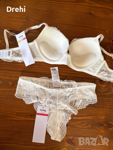 Комплект сутиен 75б и бразилки Размер М, снимка 2 - Бельо - 53868742