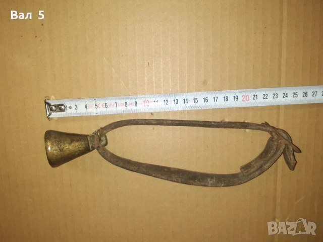 Старо бронзово звънче със стара кожена каишка , звънец, снимка 2 - Антикварни и старинни предмети - 52576170