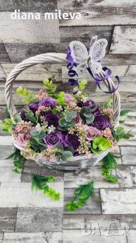 Кошница в лилаво с рози от пластичен сапун!!, снимка 12 - Декорация за дома - 53653950